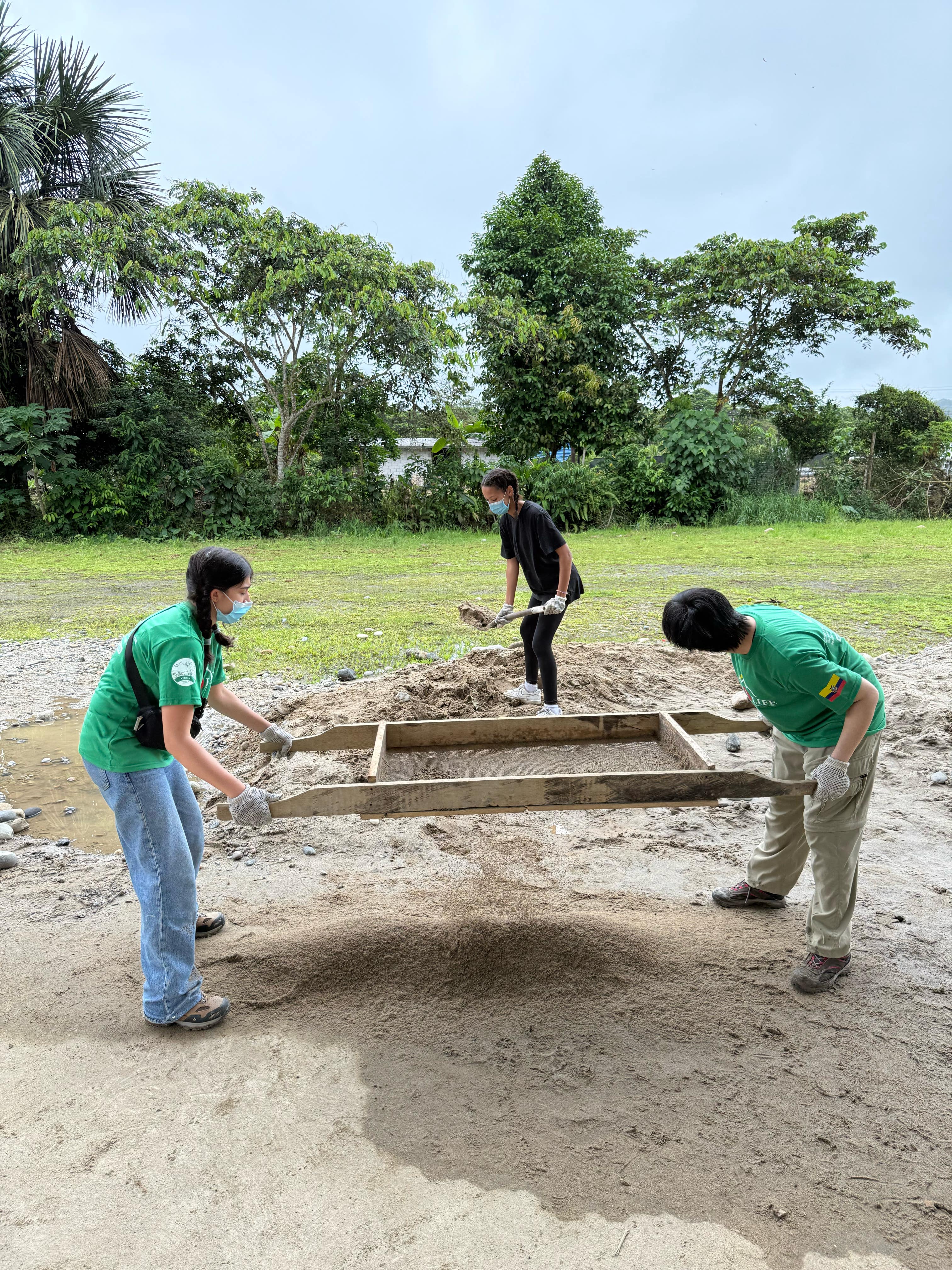 d6549926-ef3f-4e2e-b320-76b61e784b06